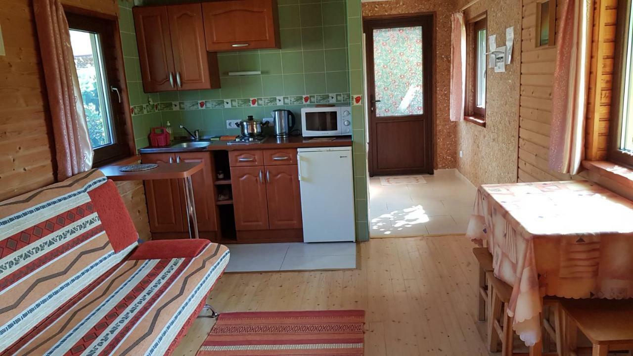Silas House 帕兰加 外观 照片