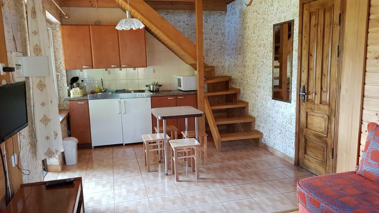 Silas House 帕兰加 外观 照片